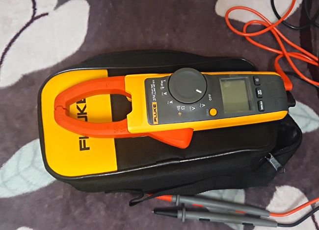 Fluke 374